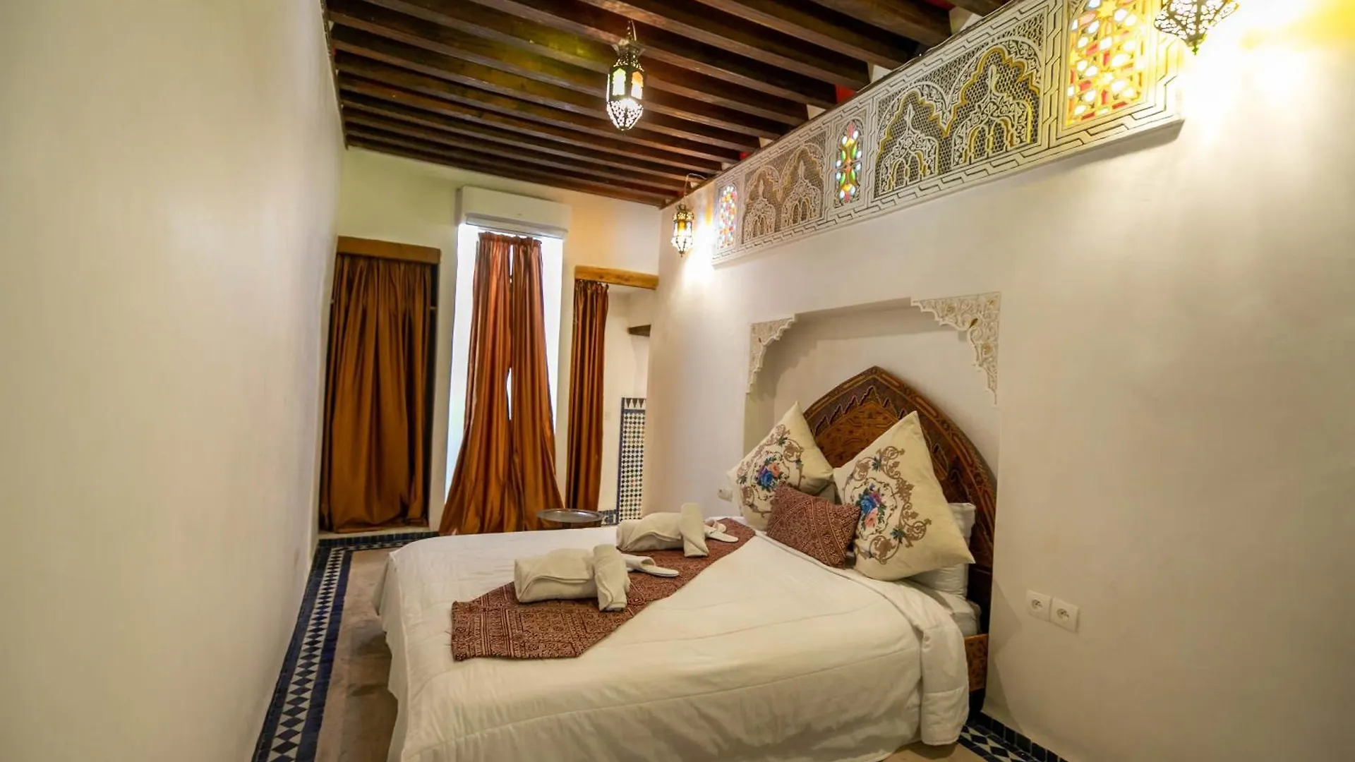 Couette-café Bed and breakfast Dar Authentic Fes - Familly Hosting