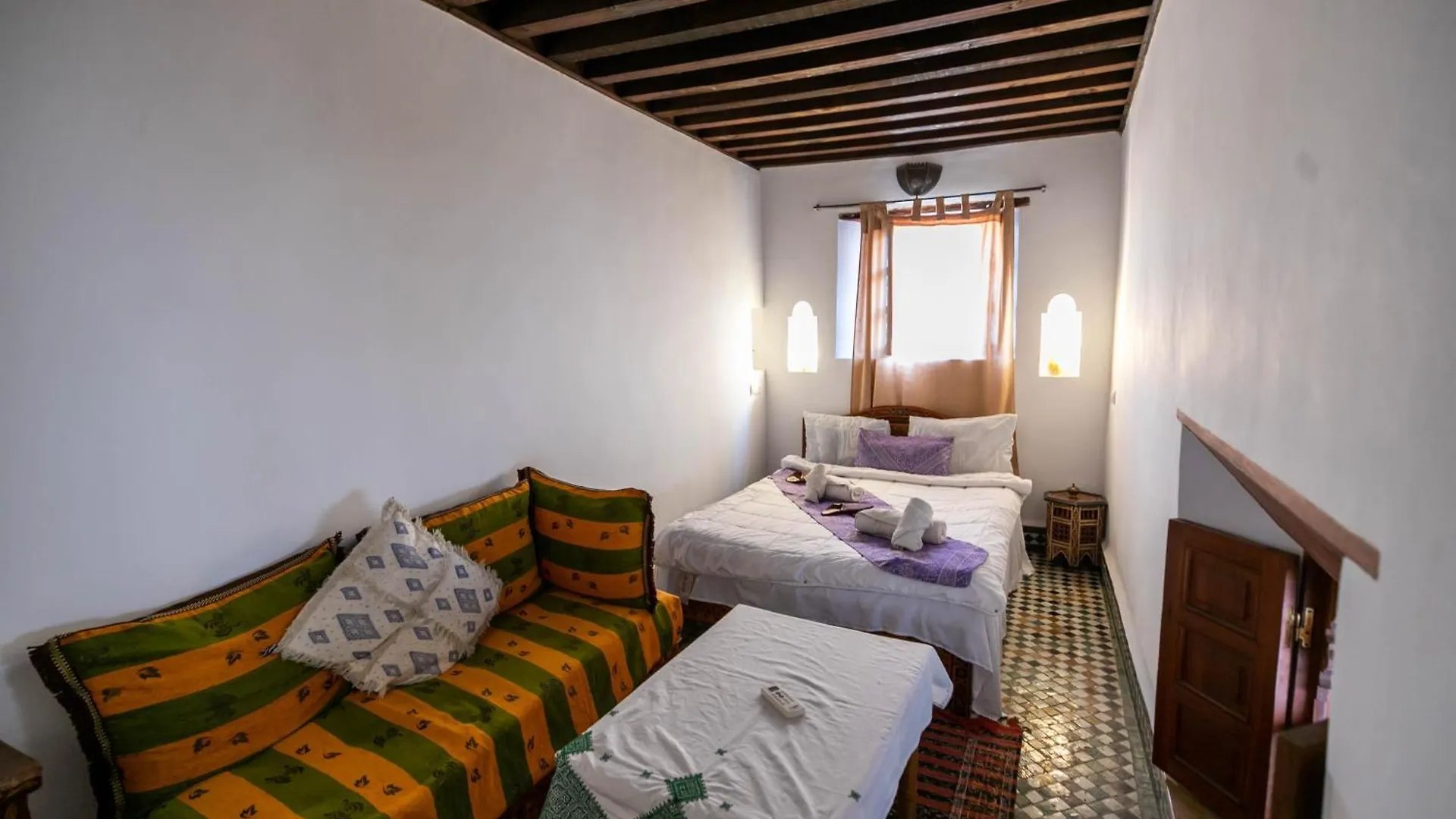 Bed and breakfast Dar Authentic Fes - Familly Hosting Maroc